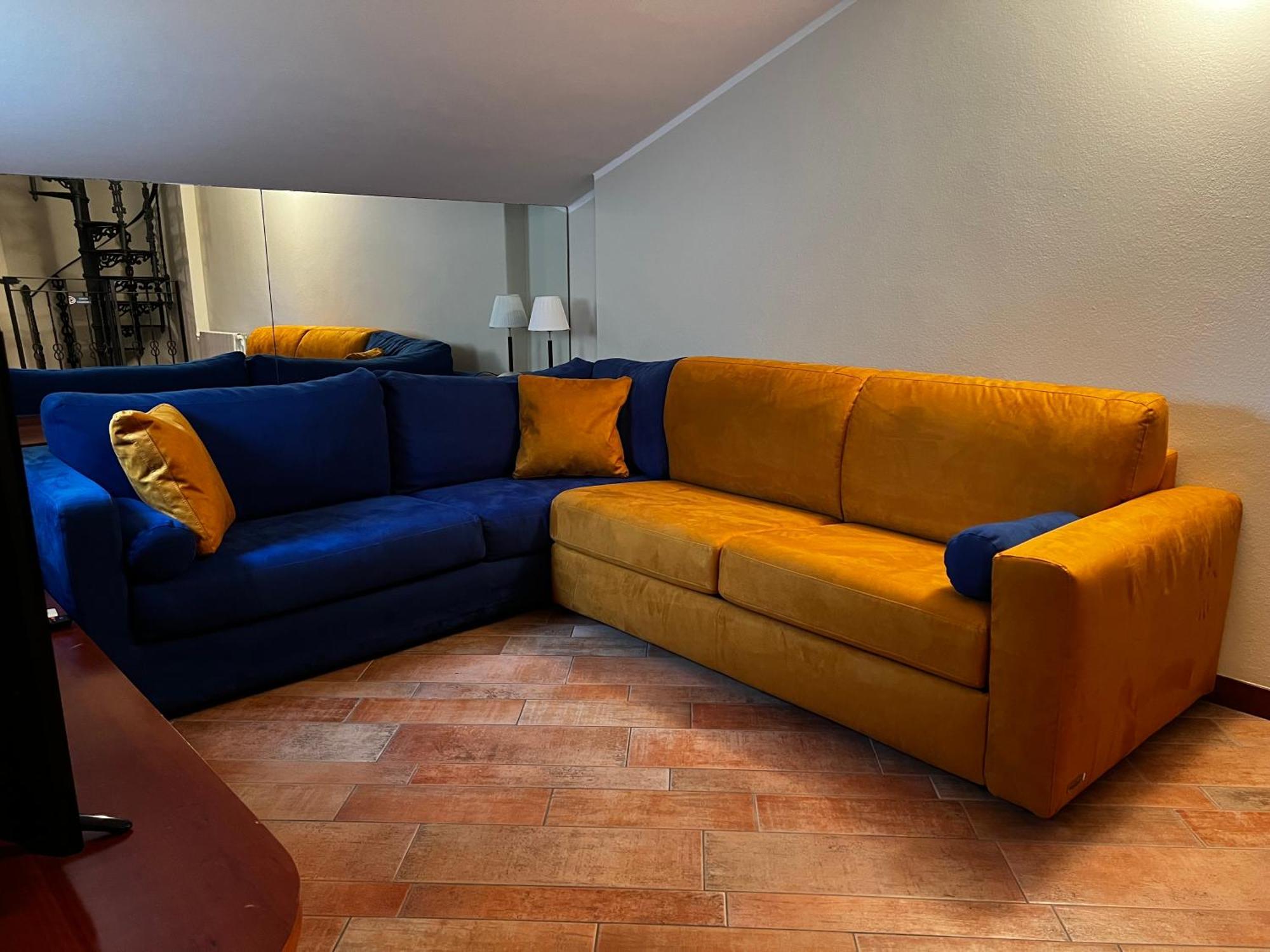 Attico In Piazza Matteotti Daire Desenzano del Garda Dış mekan fotoğraf